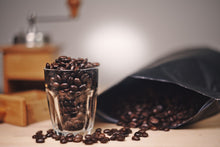 Load image into Gallery viewer, TAYLORBLEND BEANS
